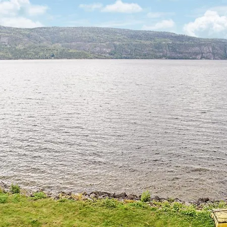 Semesterbostad 3 Bedroom Awesome In *