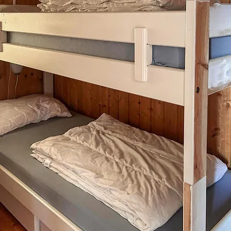 3 Bedroom Awesome In * Vikersund
