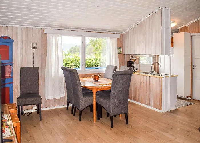 Semesterbostad 3 Bedroom Awesome In